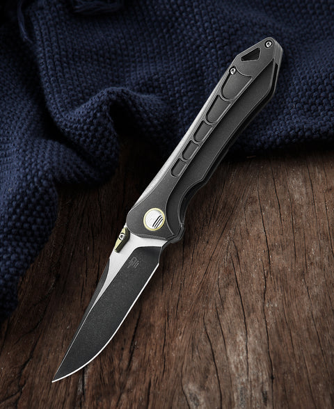 BESTECH SUPERSONIC BT1908A Titanium Handle: 3.39" S35VN Blade