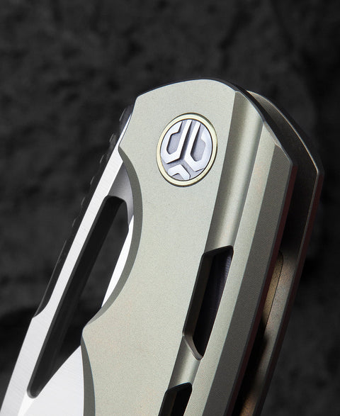 Special BESTECH FAIRCHILD Titanium Handle: 3.97" S35VN Blade BT2202D